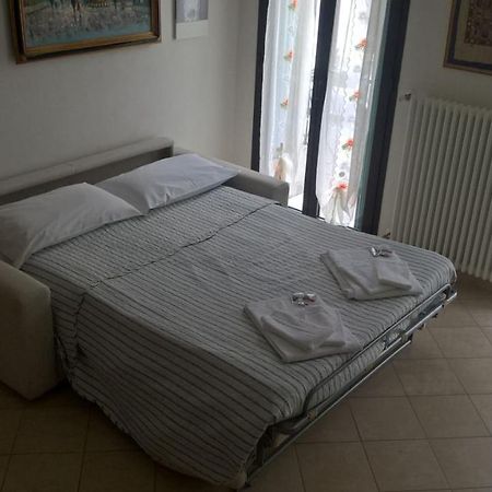 Casa Cuore - Love Pets - Fronte Ospedale Sacro Cuore Negrar Exterior photo